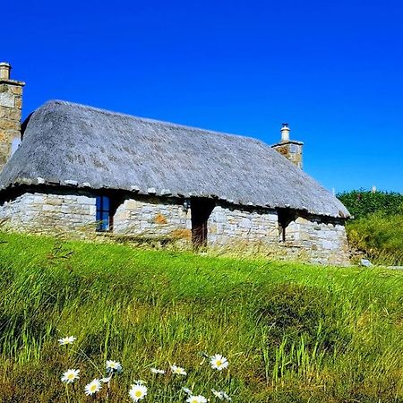 Tigh Lachie, Mary'S Thatched Cottages, Elgol, Isle Of Skye Zewnętrze zdjęcie