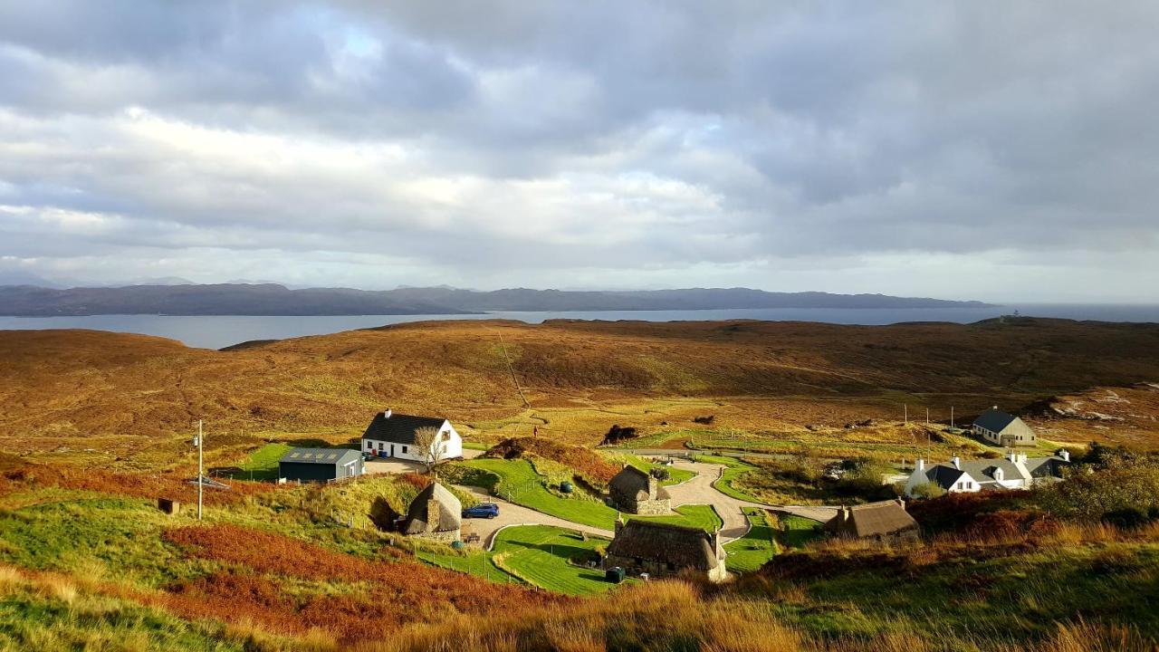 Tigh Lachie, Mary'S Thatched Cottages, Elgol, Isle Of Skye Zewnętrze zdjęcie